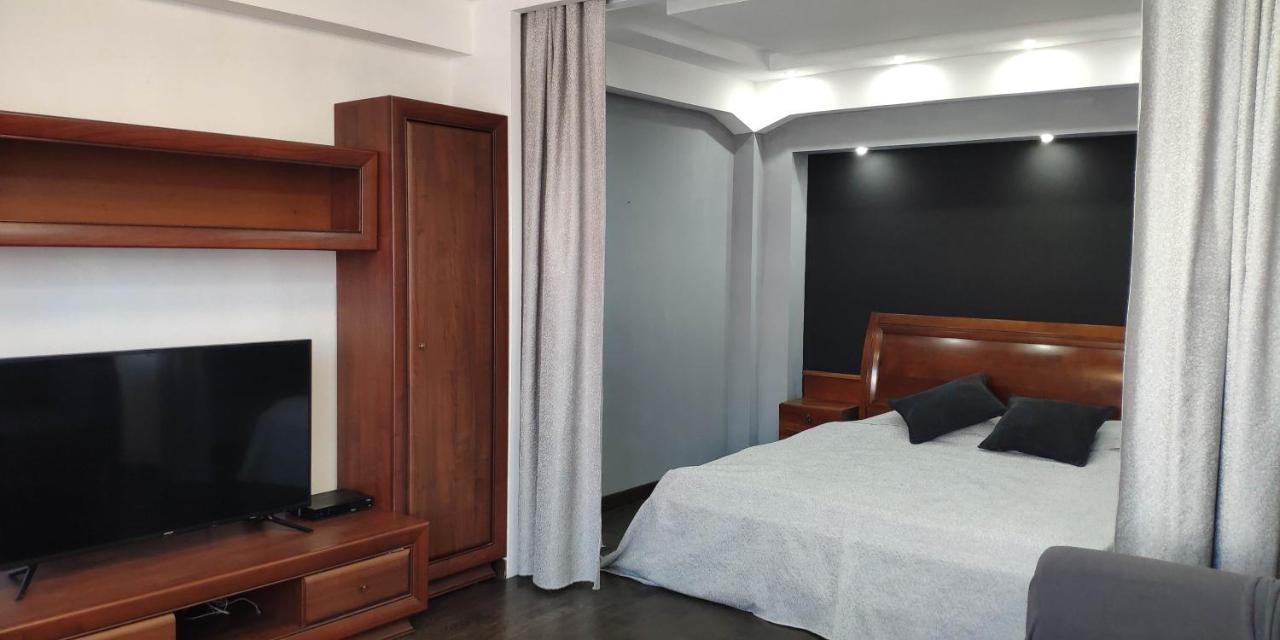 Apartment On Nazarbayeva 77 Almaty